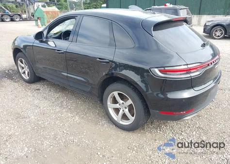 2019 Porsche Macan from USA, damaged, VIN WP1AA2A57KLB08039